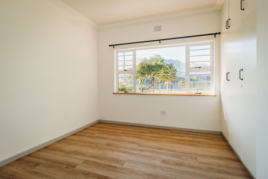 3 Bedroom Property for Sale in Dormehls Drift Western Cape